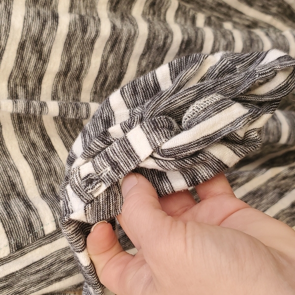 Anthropologie By 9-HI5 STCL Long Sleeve Back Tie Striped Top. - Picture 3 of 10